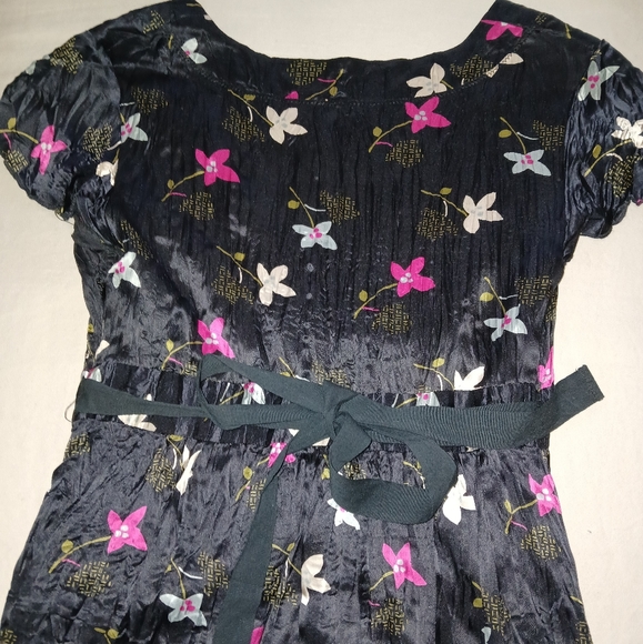 VINTAGE Free People Black Crinkled Silk Kimono Floral Dress Size 2 - Picture 4 of 10